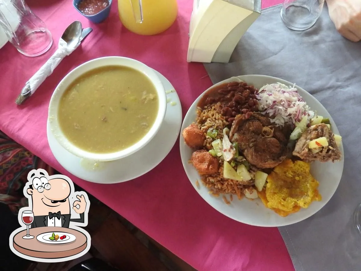 Typical Amazon meal included in the 4 day tour